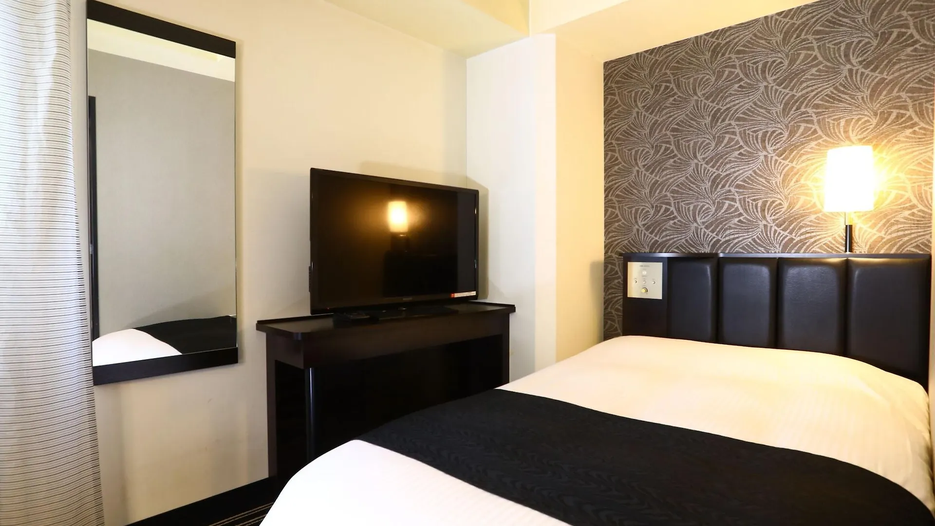 Apa Hotel Ginza Takaracho Tokyo Eki Yaesu Minamiguchi